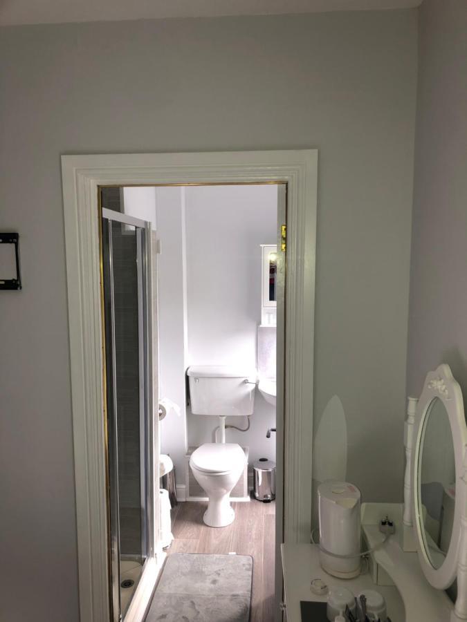 Fiddlestone Bar And B&B ベリーク エクステリア 写真