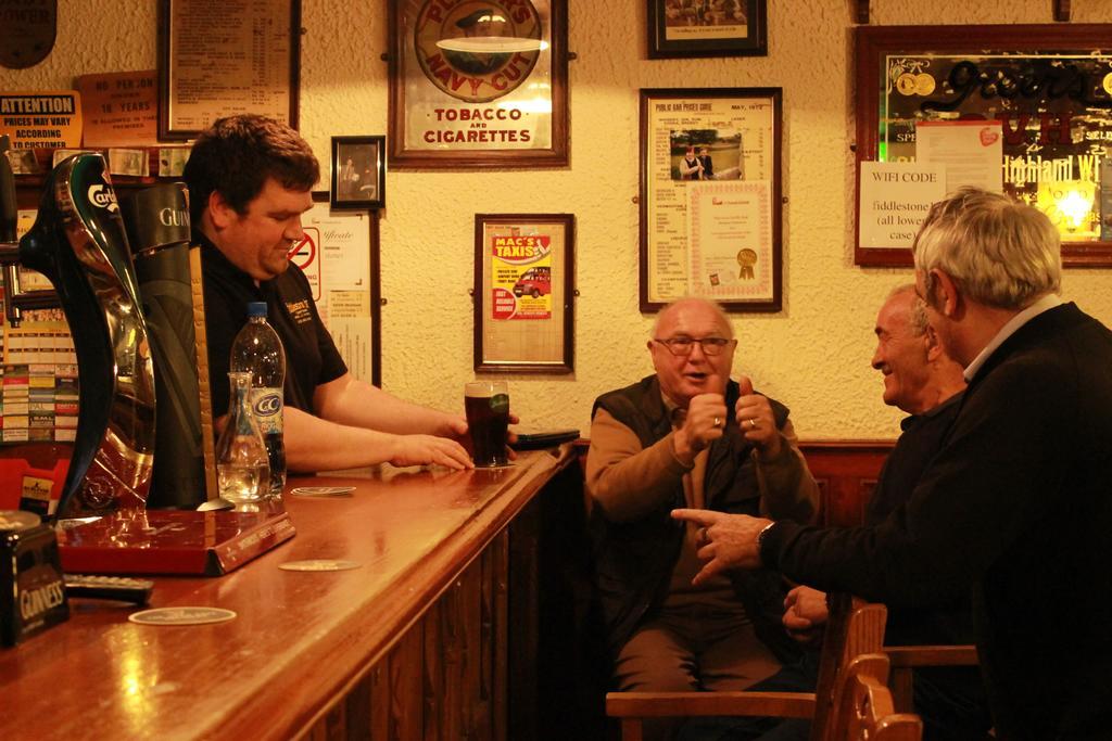Fiddlestone Bar And B&B ベリーク エクステリア 写真